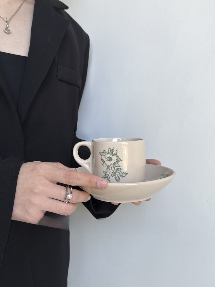Limited Edition Vintage Spring - огляд і ціна Coffee Leaves Tea